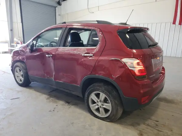 3GNCJPSB3LL251921 2020 CHEVROLET TRAX - Image 2