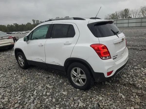 3GNCJPSB3LL257430 2020 CHEVROLET TRAX - Image 2
