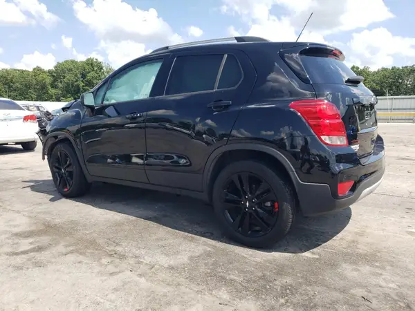 3GNCJPSB3LL282375 2020 CHEVROLET TRAX - Image 2