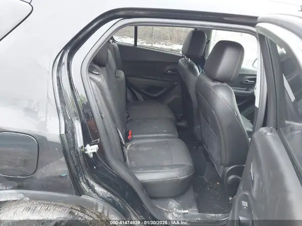 3GNCJPSB3LL334300 2020 CHEVROLET TRAX - Image 8