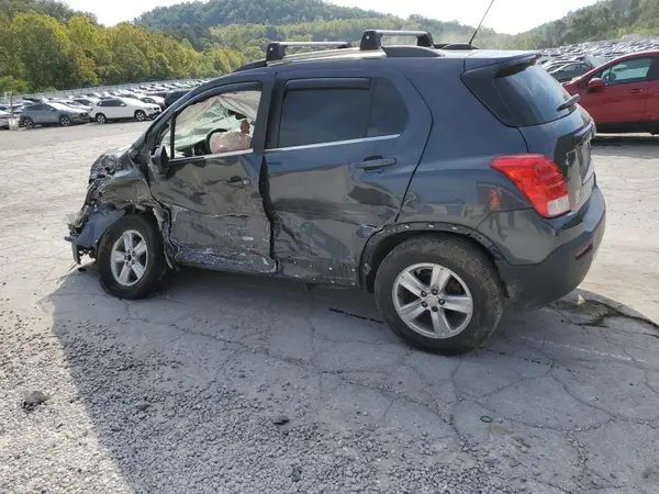 3GNCJPSB4GL178175 2016 CHEVROLET TRAX - Image 2
