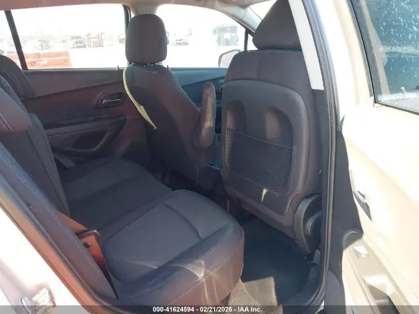 3GNCJPSB4GL184462 2016 CHEVROLET TRAX - Image 8