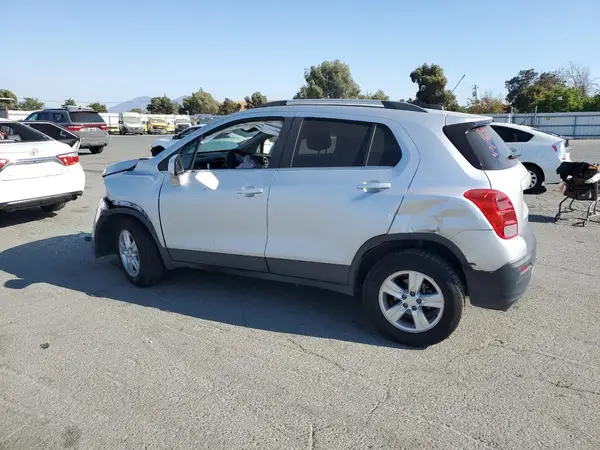 3GNCJPSB4GL186681 2016 CHEVROLET TRAX - Image 2