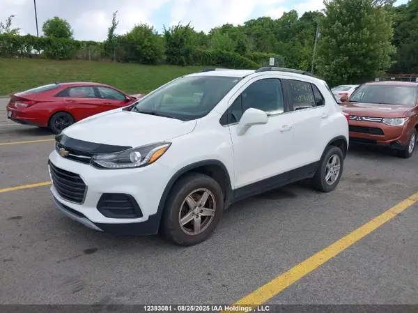 3GNCJPSB4HL154072 2017 CHEVROLET TRAX - Image 2