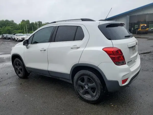 3GNCJPSB4HL170997 2017 CHEVROLET TRAX - Image 2