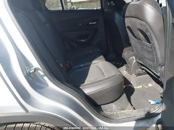 3GNCJPSB4HL175388 2017 CHEVROLET TRAX - Image 8