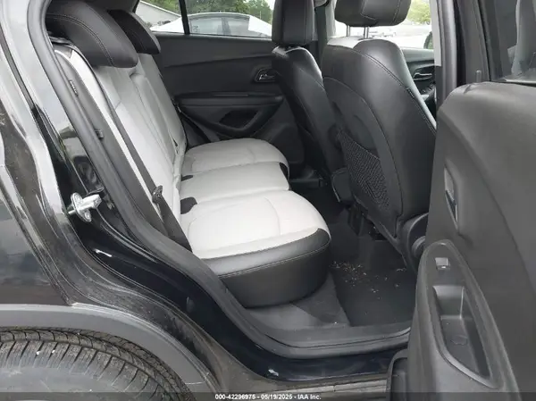 3GNCJPSB4HL185094 2017 CHEVROLET TRAX - Image 8