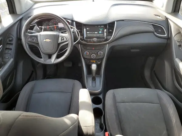 3GNCJPSB4HL224203 2017 CHEVROLET TRAX - Image 8