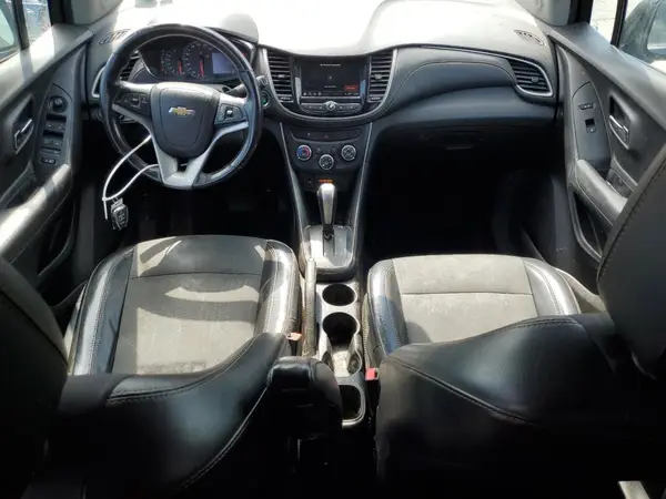 3GNCJPSB4JL195131 2018 CHEVROLET TRAX - Image 8