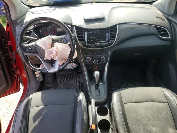 3GNCJPSB4JL204555 2018 CHEVROLET TRAX - Image 8