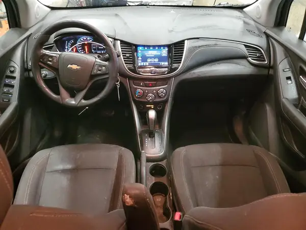 3GNCJPSB4JL338286 2018 CHEVROLET TRAX - Image 8