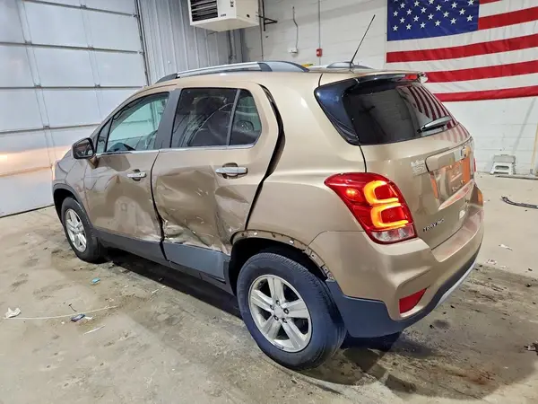 3GNCJPSB4JL355816 2018 CHEVROLET TRAX - Image 2