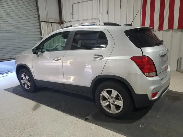 3GNCJPSB4KL163510 2019 CHEVROLET TRAX - Image 2