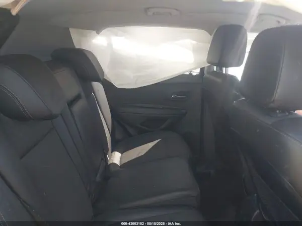3GNCJPSB4KL239176 2019 CHEVROLET TRAX - Image 8