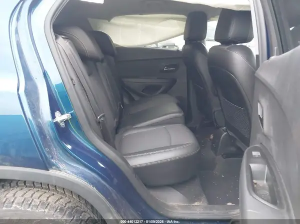 3GNCJPSB4KL241414 2019 CHEVROLET TRAX - Image 8