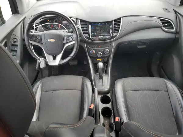 3GNCJPSB4KL244099 2019 CHEVROLET TRAX - Image 8