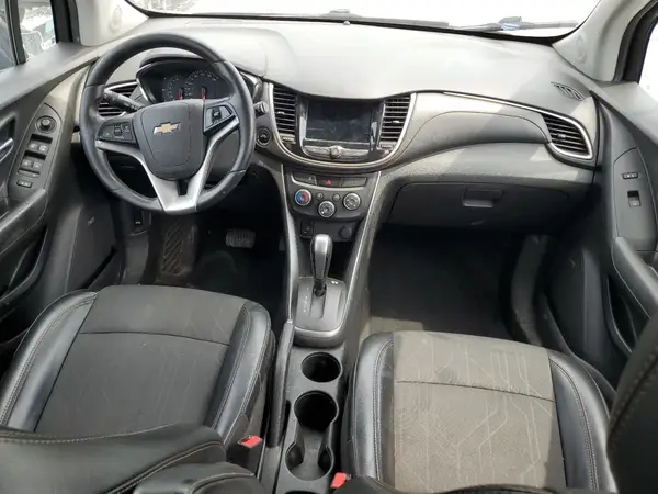 3GNCJPSB4KL284652 2019 CHEVROLET TRAX - Image 8