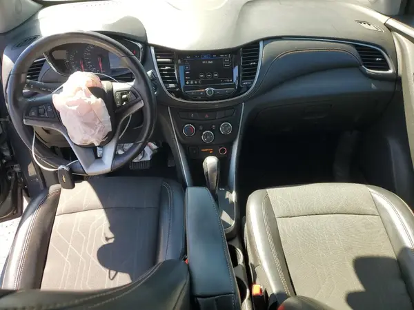 3GNCJPSB4KL288944 2019 CHEVROLET TRAX - Image 8