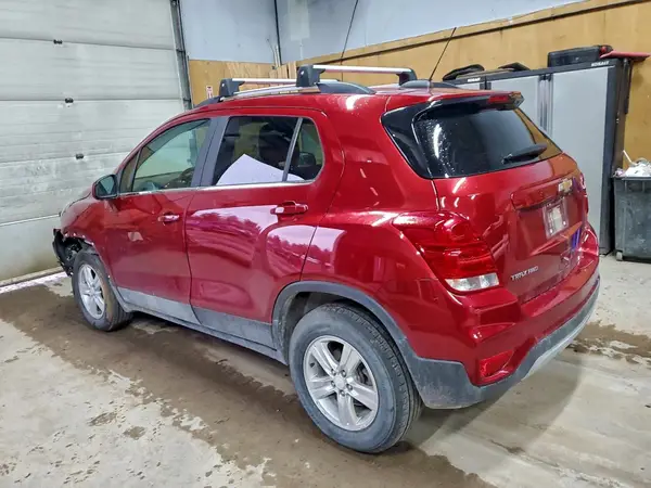 3GNCJPSB4KL374481 2019 CHEVROLET TRAX - Image 2