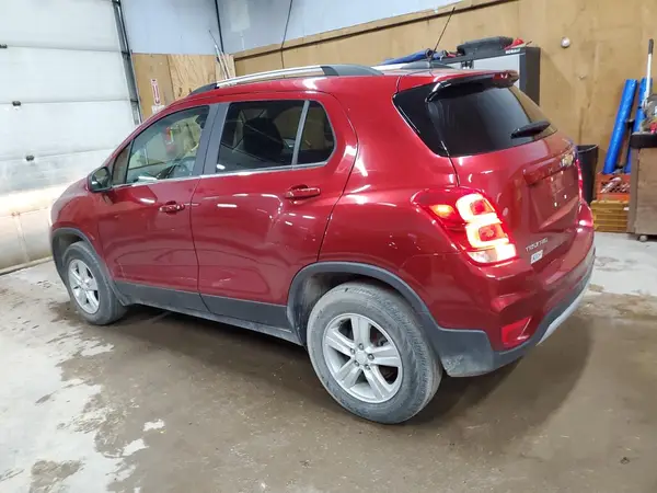 3GNCJPSB4LL128595 2020 CHEVROLET TRAX - Image 2