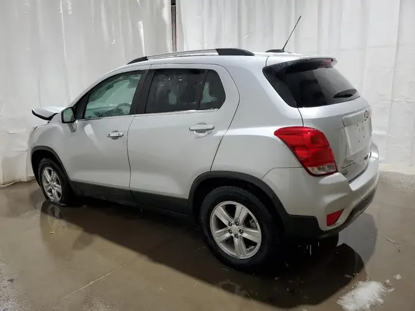 3GNCJPSB4LL206406 2020 CHEVROLET TRAX - Image 2