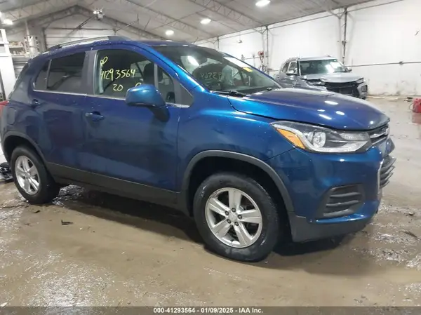 3GNCJPSB4LL226428 2020 CHEVROLET TRAX - Image 1