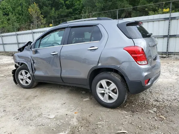 3GNCJPSB4LL276150 2020 CHEVROLET TRAX - Image 2