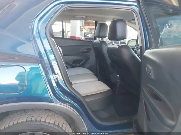 3GNCJPSB4LL288184 2020 CHEVROLET TRAX - Image 8