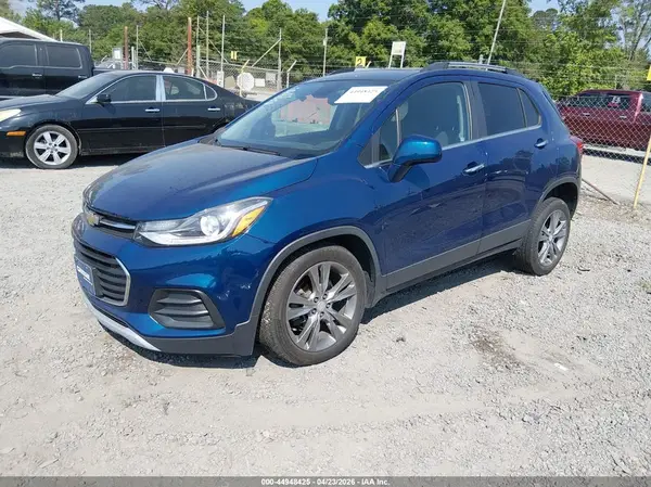 3GNCJPSB4LL307526 2020 CHEVROLET TRAX - Image 2