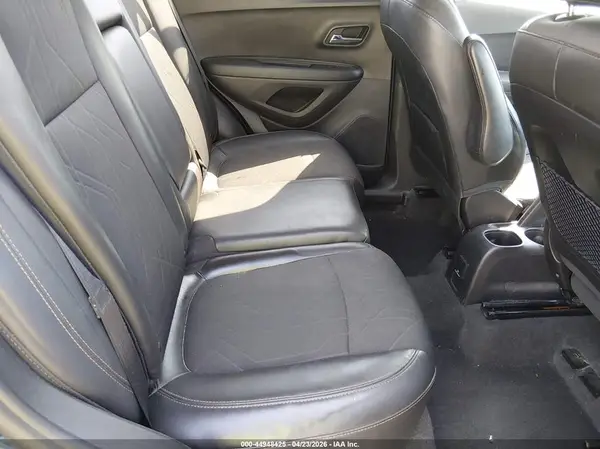 3GNCJPSB4LL307526 2020 CHEVROLET TRAX - Image 8