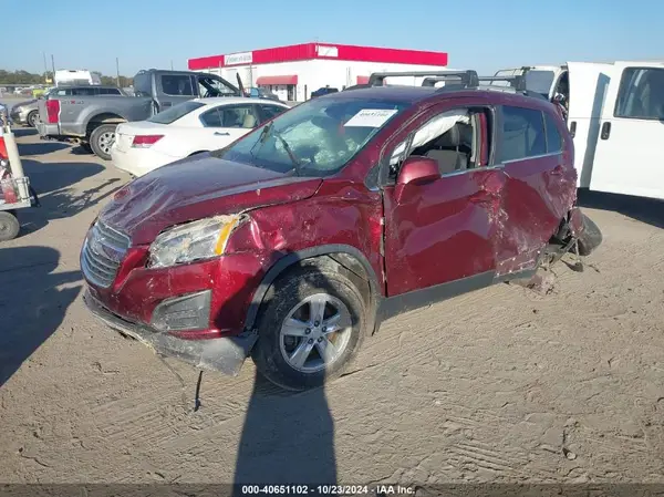 3GNCJPSB5GL120852 2016 CHEVROLET TRAX - Image 2
