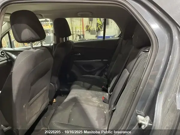 3GNCJPSB5GL140616 2016 CHEVROLET TRAX - Image 8