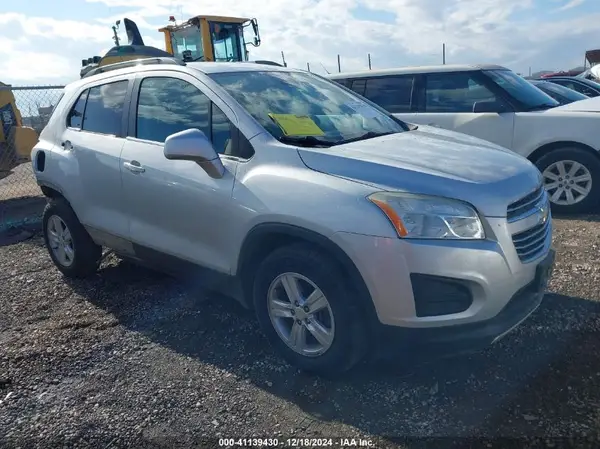 3GNCJPSB5GL174281 2016 CHEVROLET TRAX - Image 1