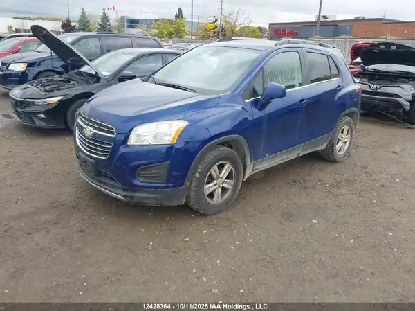 3GNCJPSB5GL200961 2016 CHEVROLET TRAX - Image 2
