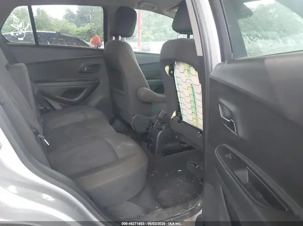3GNCJPSB5GL215492 2016 CHEVROLET TRAX - Image 8