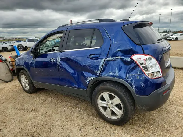 3GNCJPSB5GL220028 2016 CHEVROLET TRAX - Image 2