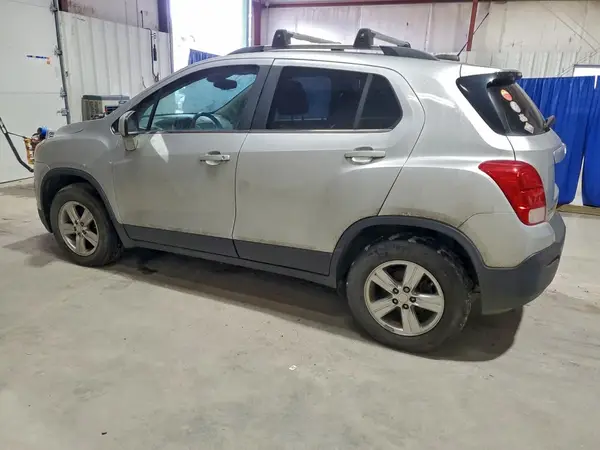 3GNCJPSB5GL232647 2016 CHEVROLET TRAX - Image 2