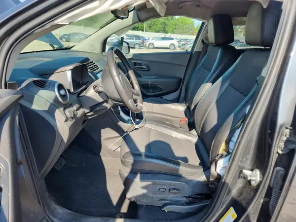 3GNCJPSB5GL255796 2016 CHEVROLET TRAX - Image 4