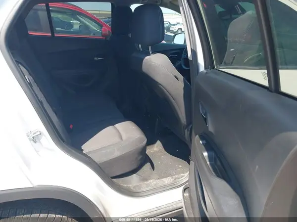 3GNCJPSB5GL262375 2016 CHEVROLET TRAX - Image 8