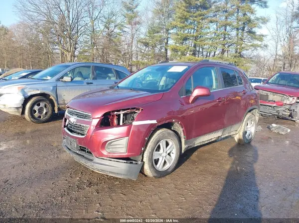3GNCJPSB5GL264837 2016 CHEVROLET TRAX - Image 2