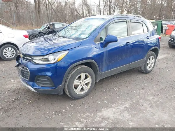 3GNCJPSB5HL145896 2017 CHEVROLET TRAX - Image 2