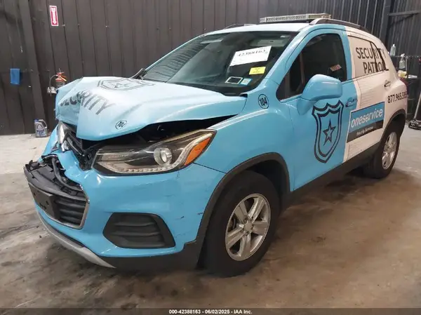 3GNCJPSB5HL211184 2017 CHEVROLET TRAX - Image 2