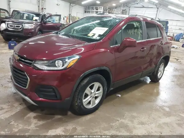 3GNCJPSB5HL234366 2017 CHEVROLET TRAX - Image 2