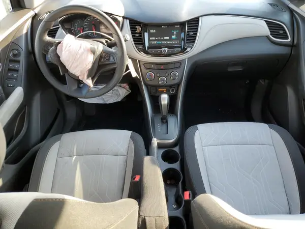 3GNCJPSB5HL250762 2017 CHEVROLET TRAX - Image 8