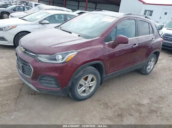 3GNCJPSB5HL262068 2017 CHEVROLET TRAX - Image 2