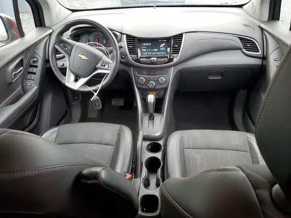 3GNCJPSB5HL273653 2017 CHEVROLET TRAX - Image 8