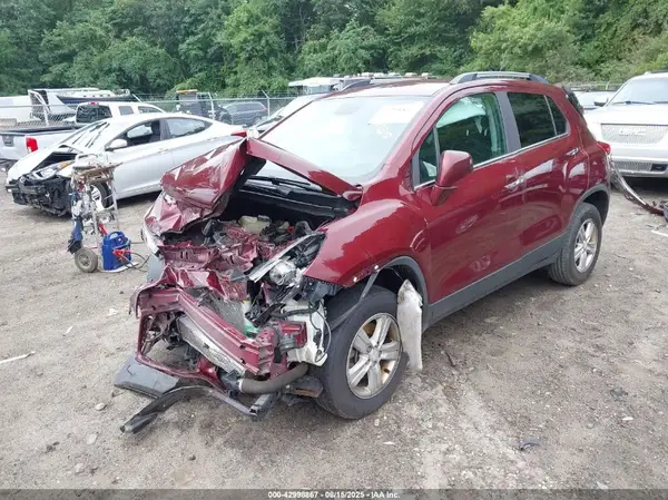 3GNCJPSB5HL276388 2017 CHEVROLET TRAX - Image 2