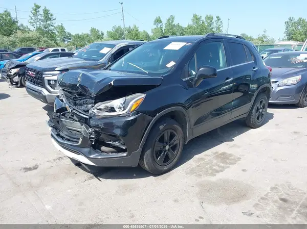 3GNCJPSB5HL281395 2017 CHEVROLET TRAX - Image 2