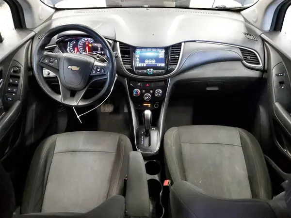 3GNCJPSB5JL166396 2018 CHEVROLET TRAX - Image 8
