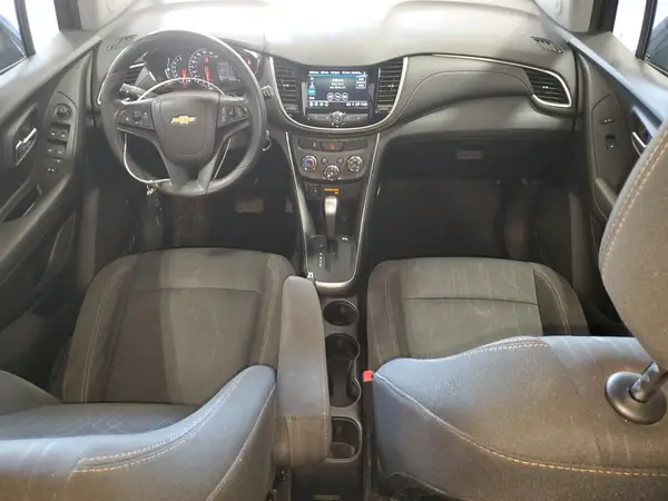 3GNCJPSB5JL242747 2018 CHEVROLET TRAX - Image 8